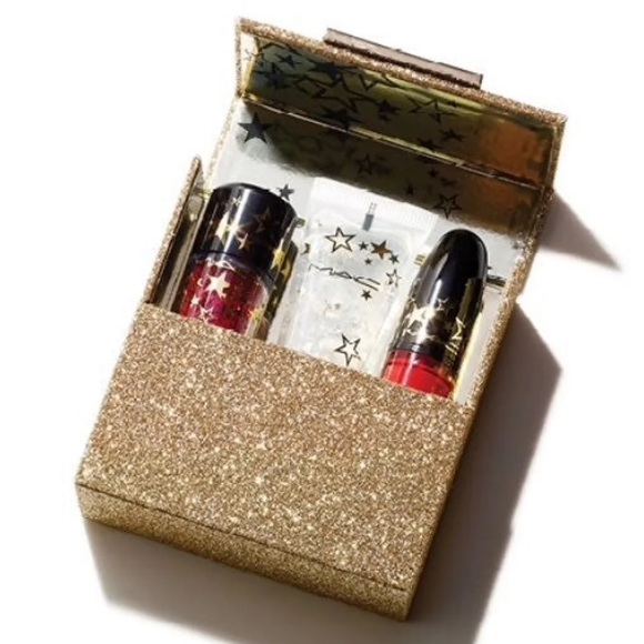 MAC Shining Moment Kit in Red - Picture 3 of 4